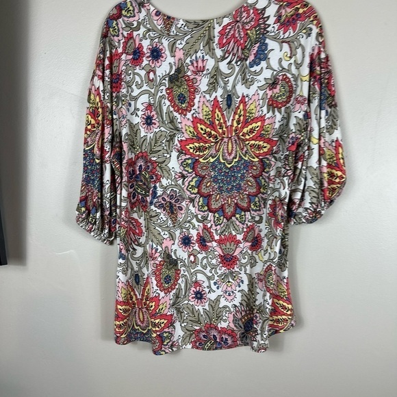 Honey me medium 21p2p length 25-1/2 balloon sleeves pre owned  vibrant colors - Picture 6 of 7